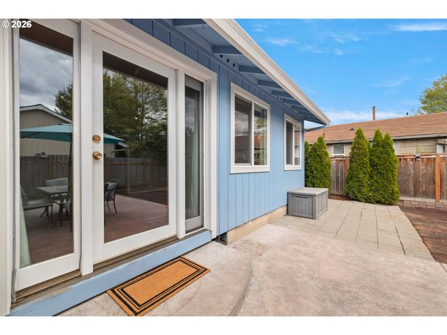 4590 Sw SAVANNAH Pl, Beaverton, OR 97078