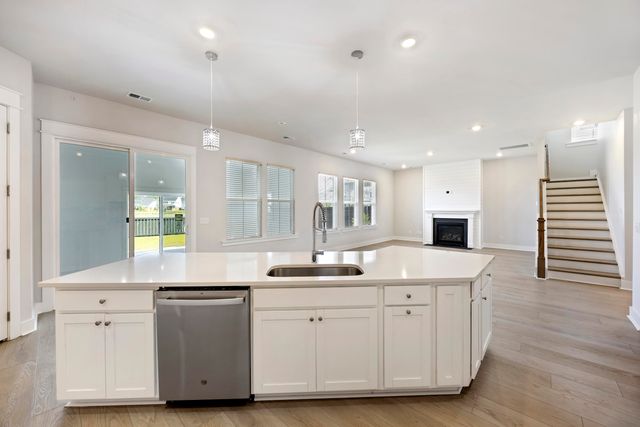 197 Steepbrook Drive, Summerville, SC 29486