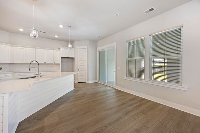 197 Steepbrook Drive, Summerville, SC 29486
