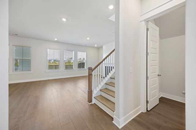197 Steepbrook Drive, Summerville, SC 29486