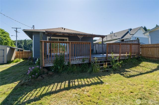 403 S 2nd Street, Mccleary, WA 98557
