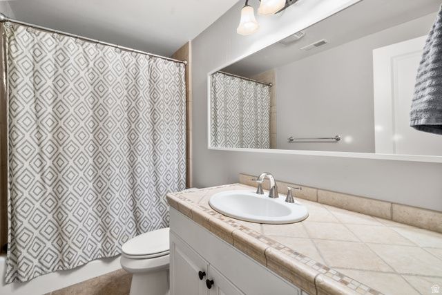 2631 E LOCKHART RD, Holladay, UT 84117