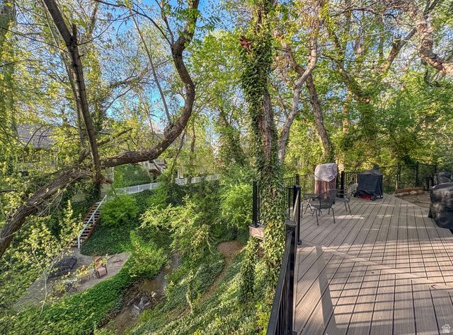 2631 E LOCKHART RD, Holladay, UT 84117
