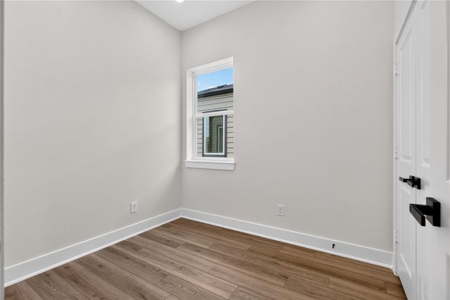 4822 Creekmont Drive A, Houston, TX 77091