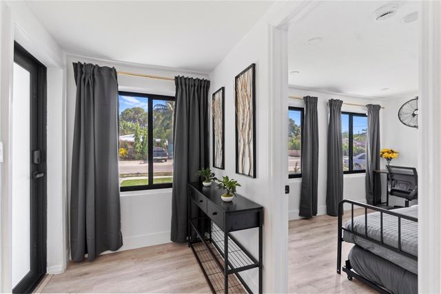 719 NE 36th Street, Oakland Park, FL 33334