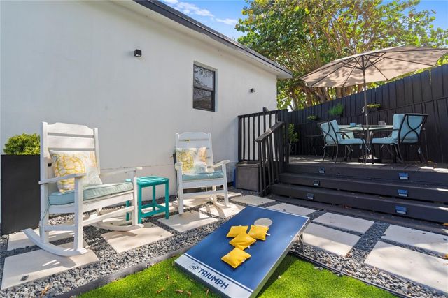 719 NE 36th Street, Oakland Park, FL 33334