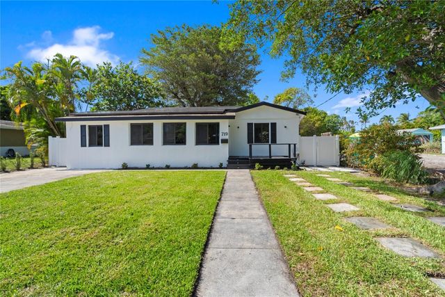 719 NE 36th Street, Oakland Park, FL 33334