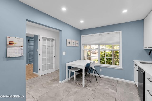 516 Woodbine Lane, Lakewood, NJ 08701