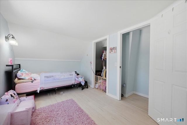 68 Division Street, Norwich, CT 06360