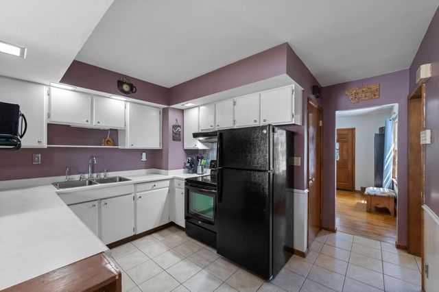 3611 Lee Avenue N, Robbinsdale, MN 55422
