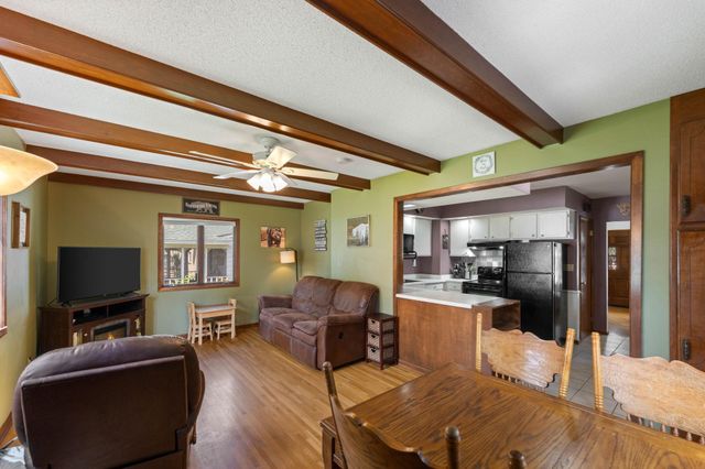 3611 Lee Avenue N, Robbinsdale, MN 55422