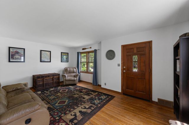3611 Lee Avenue N, Robbinsdale, MN 55422