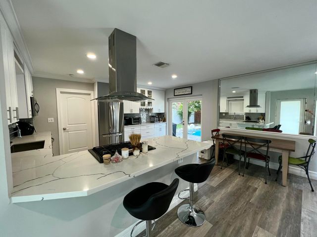 3251 SW 23RD Court, Fort Lauderdale, FL 33312