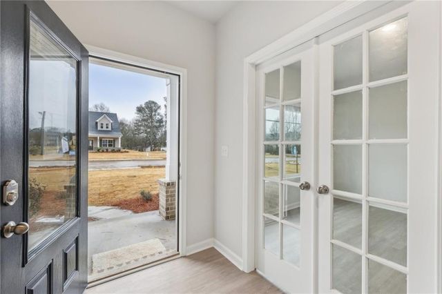 3726 Heron Creek Court, Loganville, GA 30052