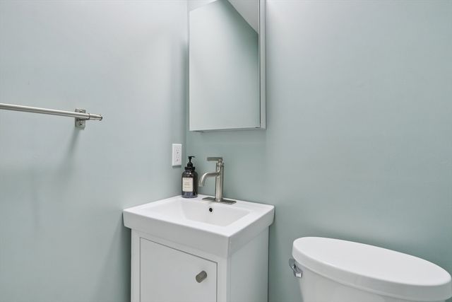 21 Oak St 1, Boston, MA 02129