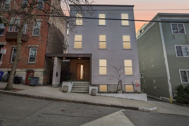 21 Oak St 1, Boston, MA 02129