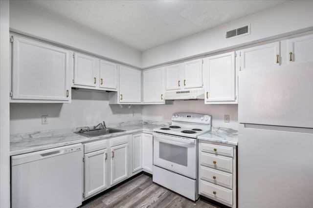 2921 Woodymoore Ct, Antioch, TN 37013