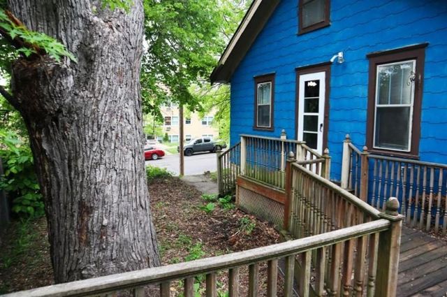 67 Sidney Street W, Saint Paul, MN 55107