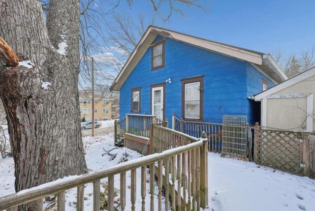 67 Sidney Street W, Saint Paul, MN 55107