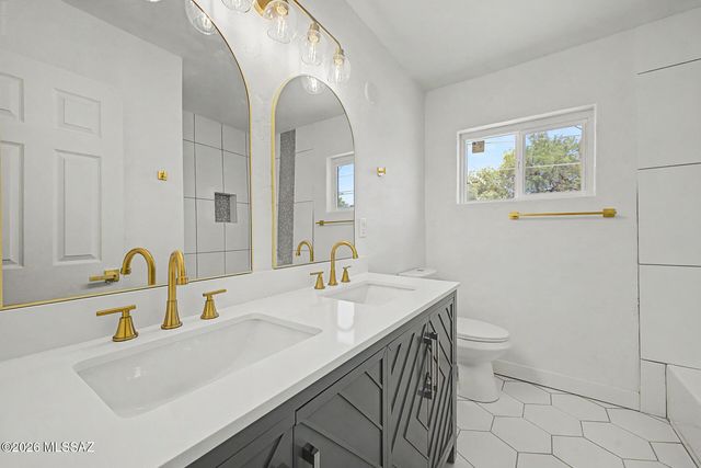 2539 E Winchester Vista, Tucson, AZ 85713
