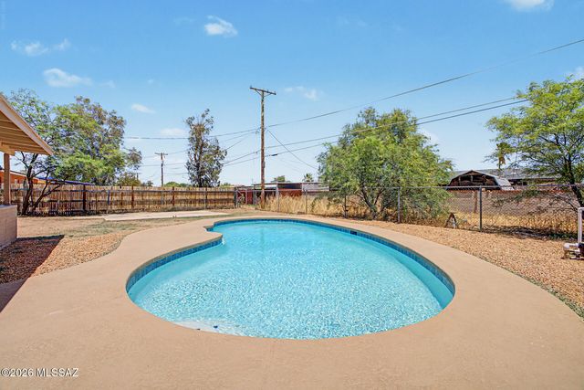 2539 E Winchester Vista, Tucson, AZ 85713