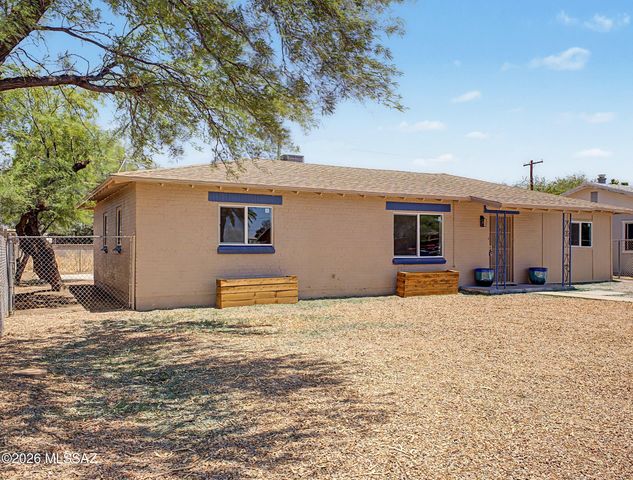 2539 E Winchester Vista, Tucson, AZ 85713