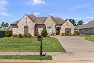 118 Hampton Lane, Madison, MS 39110