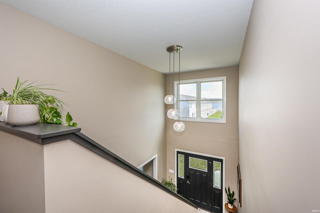 1467 Arthur Heights Drive, Fort Wayne, IN 46818