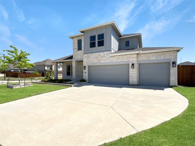 5910 Enclave Drive, Sachse, TX 75048