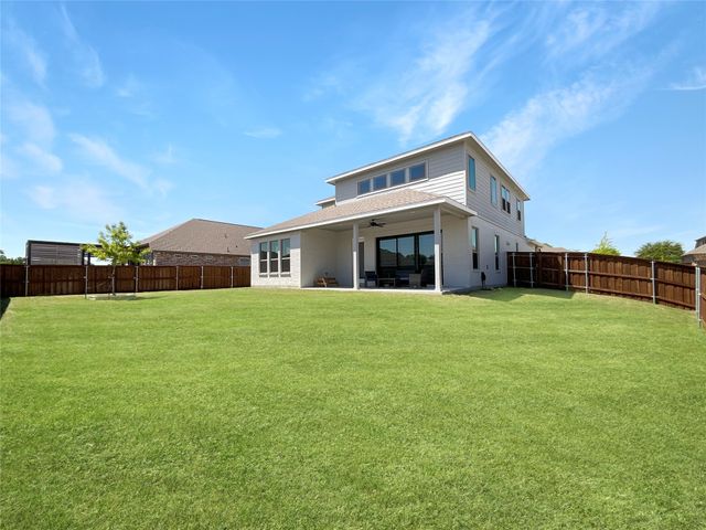 5910 Enclave Drive, Sachse, TX 75048