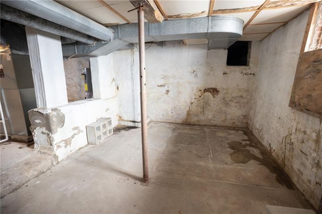 313 N College Street, Princeton, MO 64673