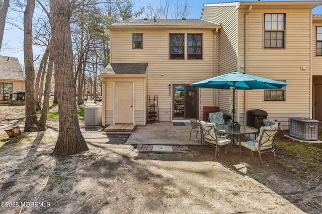 197 Azalea Circle, Jackson, NJ 08527