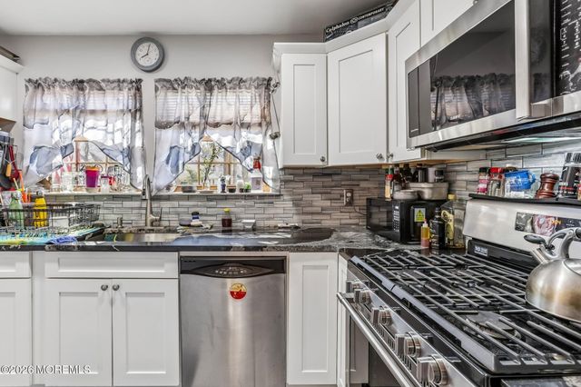 197 Azalea Circle, Jackson, NJ 08527