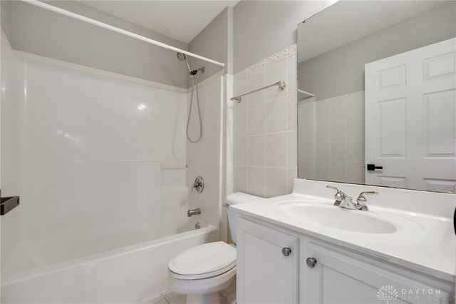3611 King Edward Way, Beavercreek, OH 45431