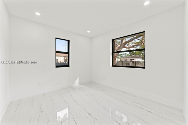 1739 NW 67th St, Miami, FL 33147