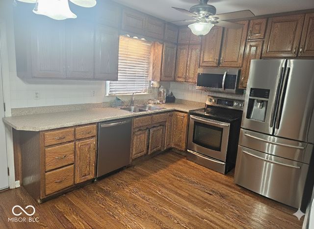 848 Prescott Court, Indianapolis, IN 46214