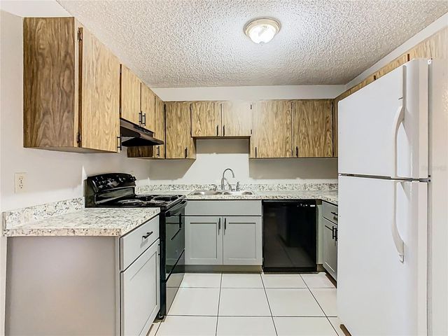 4530 BALLENTINE COURT, Lakeland, FL 33813