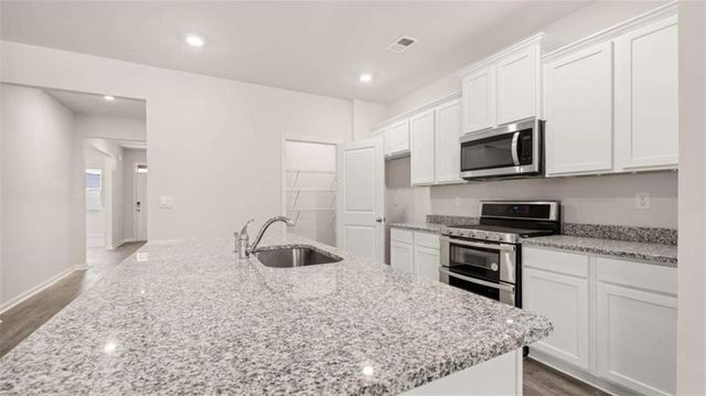 88 White Spruce Way, Newnan, GA 30265