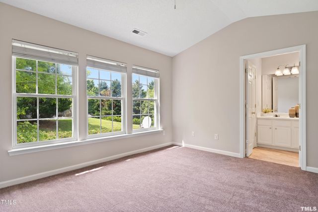 706 Canyon Lake Circle, Morrisville, NC 27560