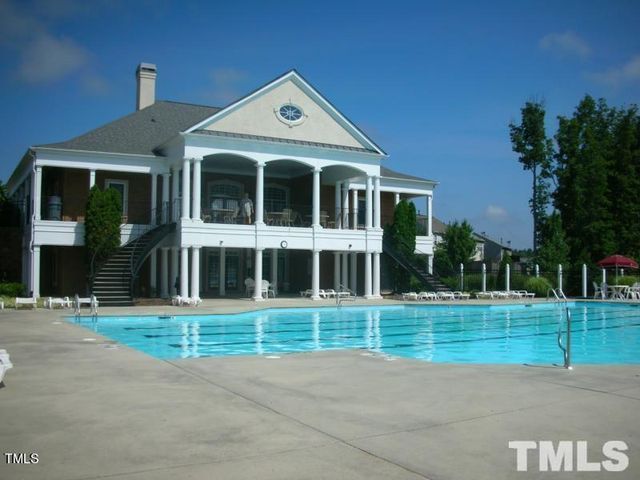 706 Canyon Lake Circle, Morrisville, NC 27560