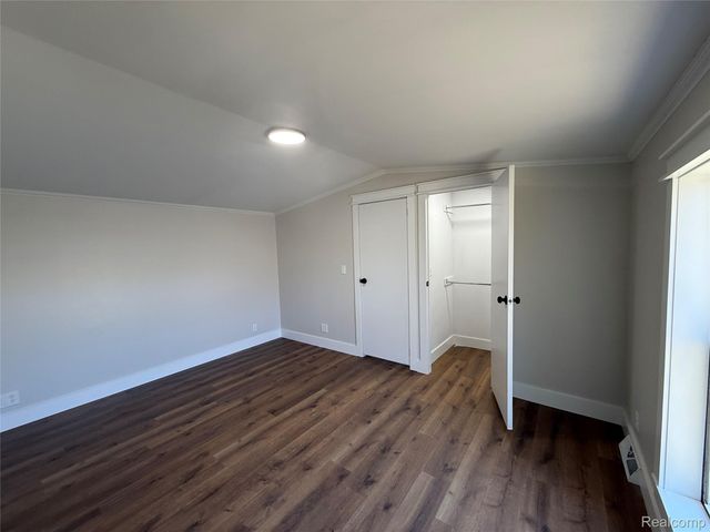 6538 Biscayne Boulevard, Brighton, MI 48114