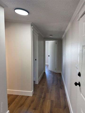 6538 Biscayne Boulevard, Brighton, MI 48114