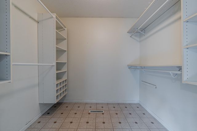 6409 County Road 17 S, Horace, ND 58047