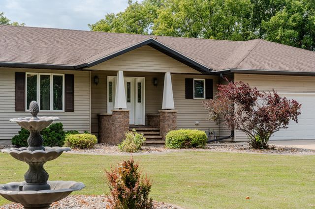 6409 County Road 17 S, Horace, ND 58047