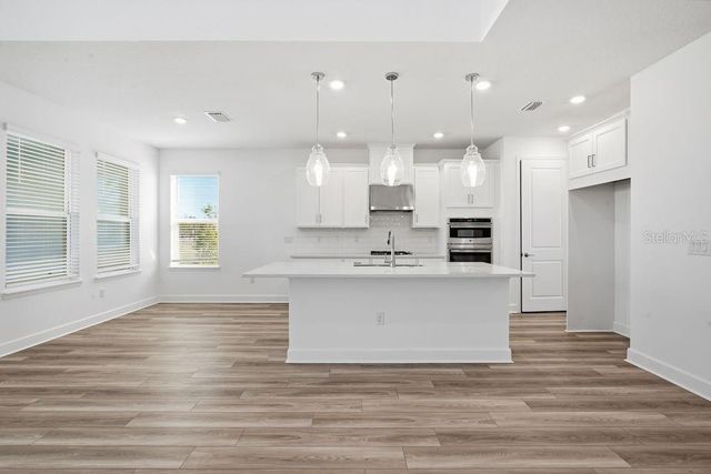 1546 TRAILHEAD LANE, Zephyrhills, FL 33541