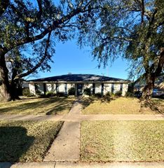 710 Robards, Shreveport, LA 71105