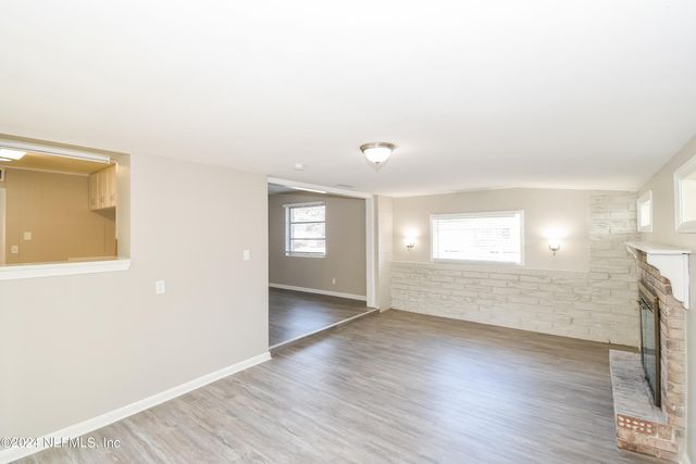 6238 GREEN PINE Lane, Jacksonville, FL 32277