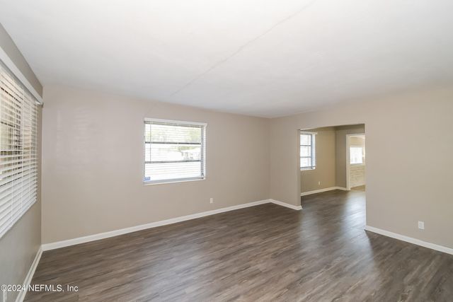 6238 GREEN PINE Lane, Jacksonville, FL 32277