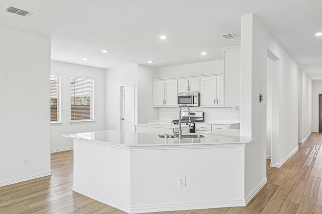 825 Tulip Court, Forney, TX 75126
