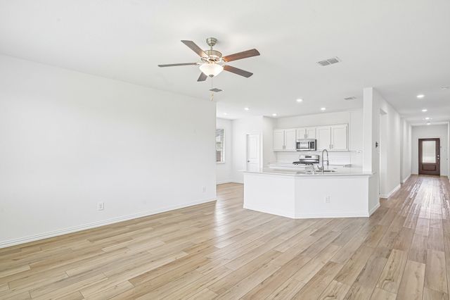 825 Tulip Court, Forney, TX 75126